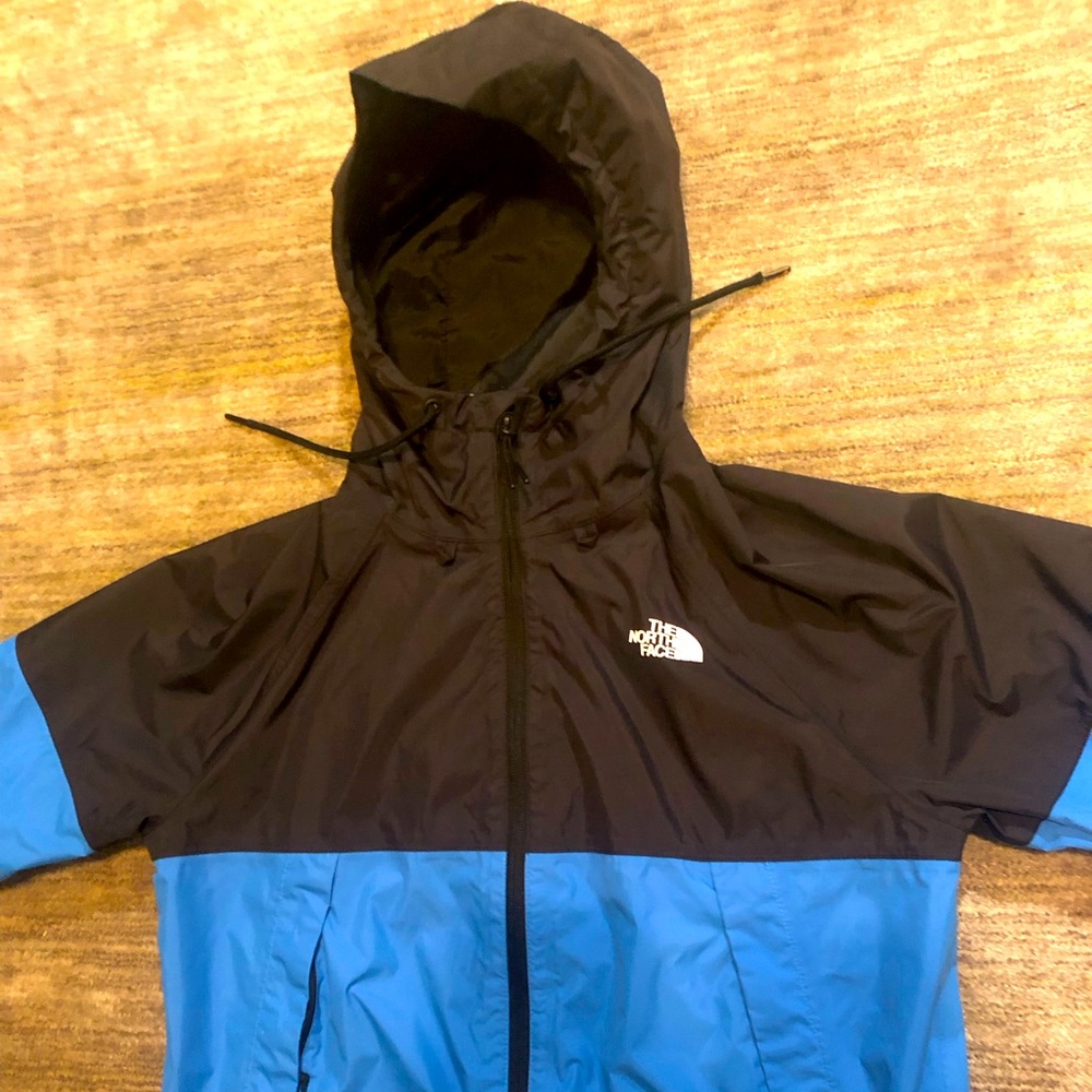 The North Face rain jacket Women’s Small